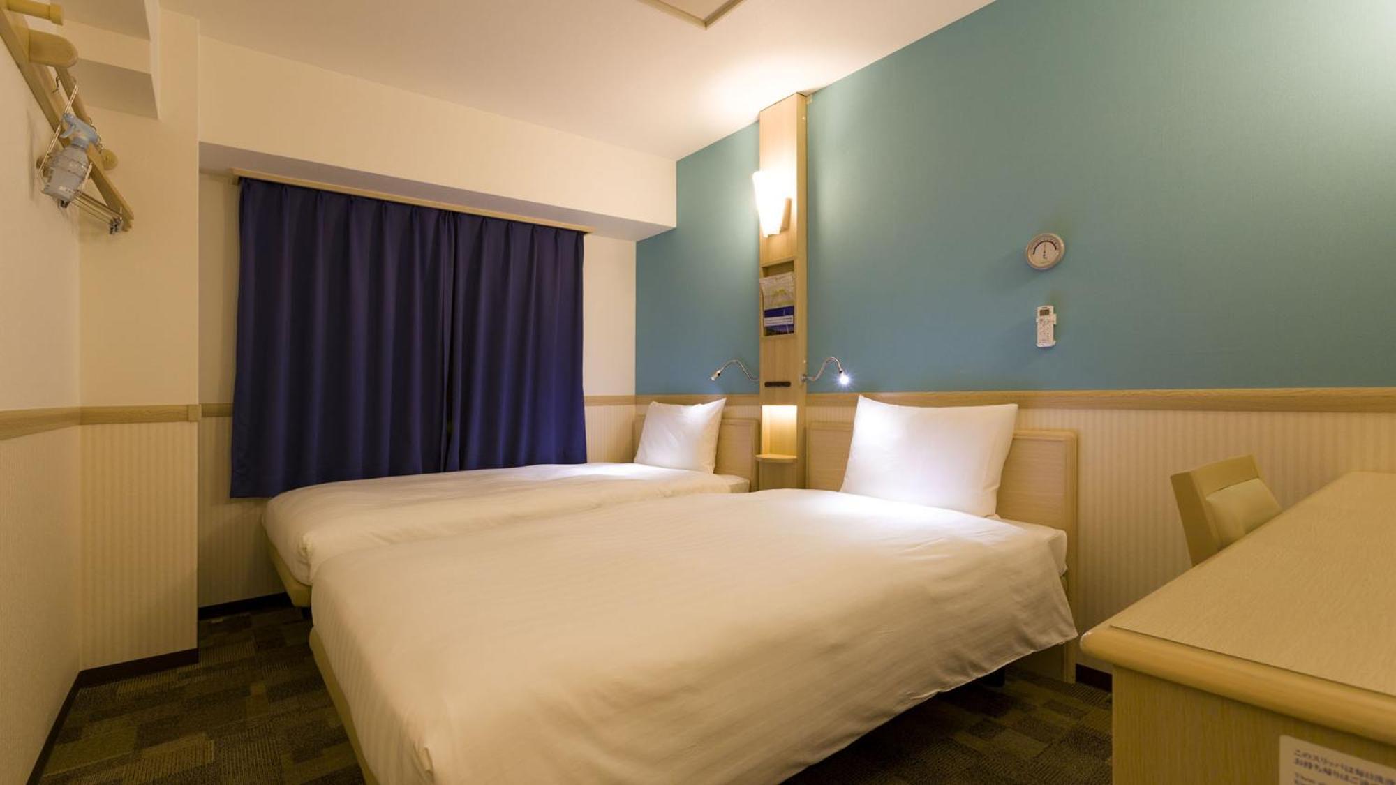 Toyoko Hiroshima-eki Stadium Mae 3*